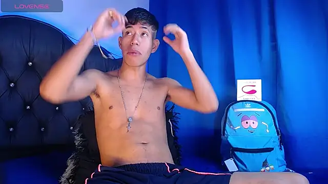 dareck 18 online show from October 2025 10:05:02 AM