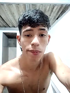 dareck 18 online show from April 2026 12:52:02 AM