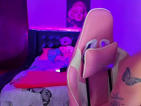 Aleja monnroe online show from January 2026 08:56:01 PM