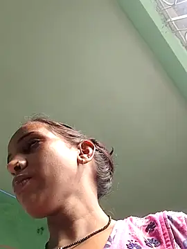 Hotty-Nidhi online show from October 2025 04:56:01 AM