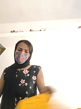 Snapshot of indiancute43 chatting on March 2025 05:24:02 AM indiancute43 online show from March 2025 05:24:02 AM