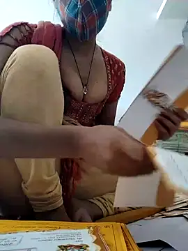 Snapshot of indiancute43 chatting on March 2025 05:19:01 AM indiancute43 online show from March 2025 05:19:01 AM