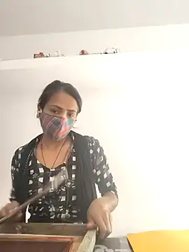 Snapshot of indiancute43 chatting on March 2025 10:55:01 AM indiancute43 online show from March 2025 10:55:01 AM