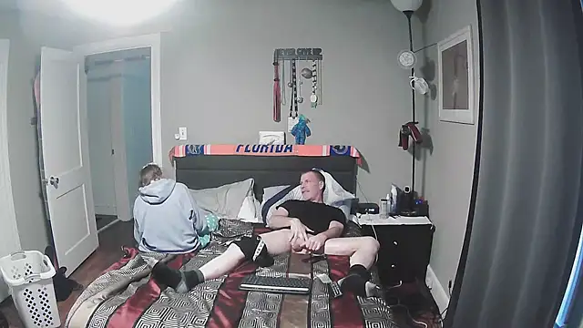 alickandstick online show from February 2026 06:47:01 PM