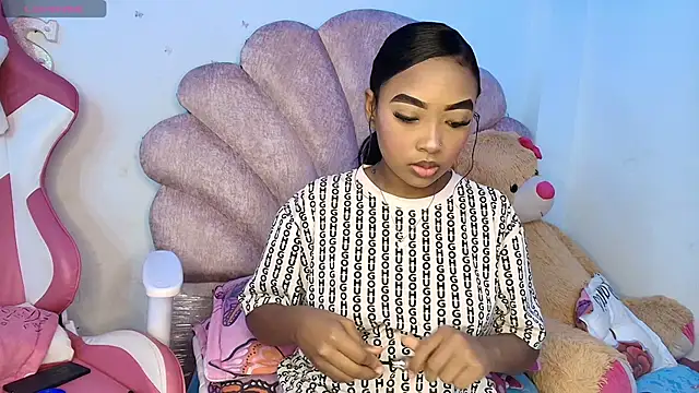 charlotte walker1 online show from March 2026 09:21:02 PM