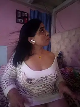 L ucero online show from March 2025 01:37:02 AM