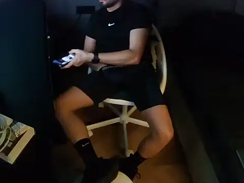 Snapshot of SavagesGN chatting on February 2026 03:52:01 PM SavagesGN online show from February 2026 03:52:01 PM