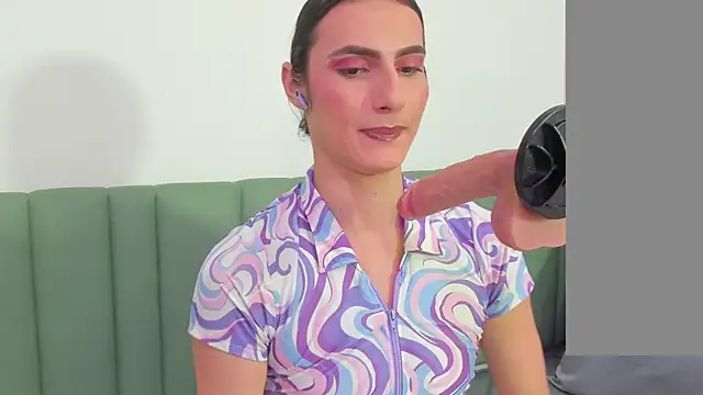 shantall skinny online show from December 2025 11:23:01 PM