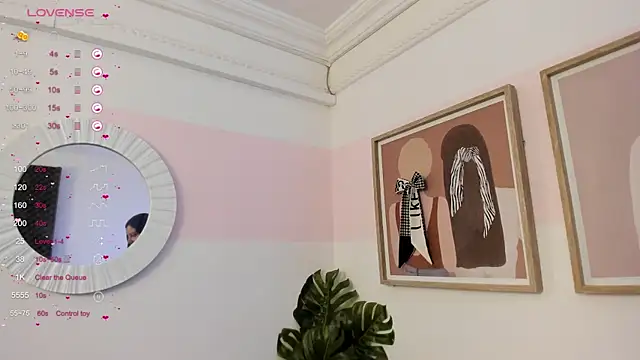 Snapshot of dullce77 chatting on March 2025 01:32:02 AM dullce77 online show from March 2025 01:32:02 AM