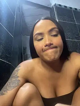 Snapshot of iamsara_21 chatting on February 2026 02:34:02 AM iamsara 21 online show from February 2026 02:34:02 AM