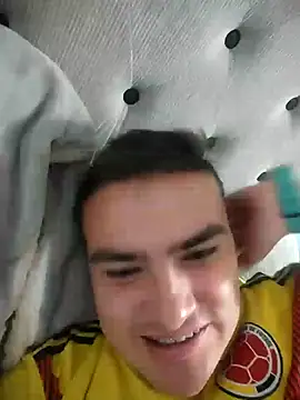 Snapshot of Andy-rtg chatting on March 2025 01:10:02 AM Andy-rtg online show from March 2025 01:10:02 AM