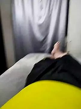 Snapshot of Andy-rtg chatting on March 2025 12:59:01 AM Andy-rtg online show from March 2025 12:59:01 AM