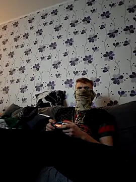 ThePython666 online show from October 2025 04:31:02 AM