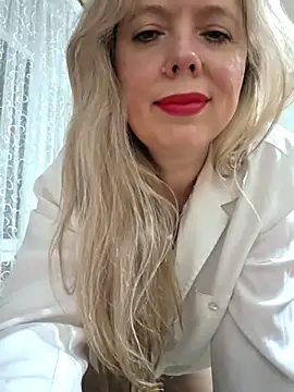 Snapshot of Irina3718 chatting on April 2026 07:07:02 PM Irina3718 online show from April 2026 07:07:02 PM