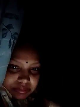 Snapshot of Arohi35 chatting on February 2026 05:21:01 PM Arohi35 online show from February 2026 05:21:01 PM