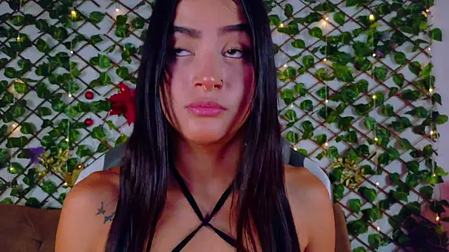 alice rous21 online show from December 2025 01:27:02 PM