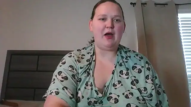 FantasyWifeBri online show from November 2025 06:21:02 PM