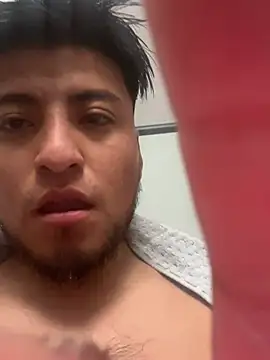 Snapshot of YAHIRALEJANDRIIIIII chatting on April 2026 02:56:01 AM YAHIRALEJANDRIIIIII online show from April 2026 02:56:01 AM