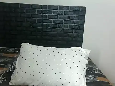 clover cams1874 online show from December 2025 08:47:01 PM