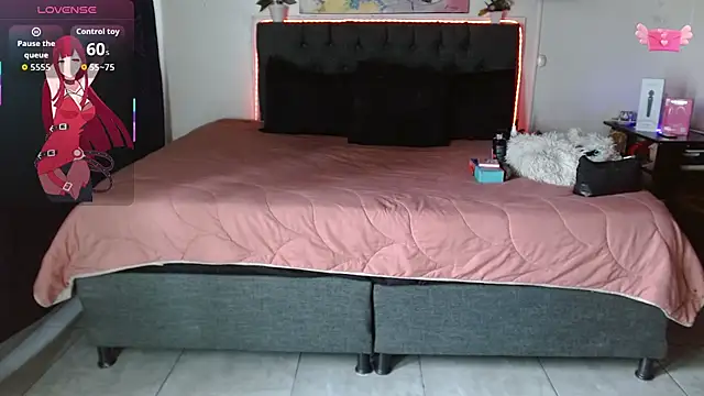 mia velvet1 online show from November 2025 01:39:02 PM