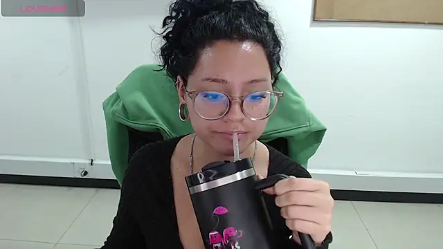 jenn cg online show from March 2026 09:51:02 PM