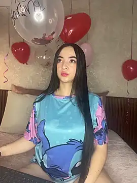 Snapshot of alisonnwalker2025 chatting on February 2026 12:56:02 PM alisonnwalker2025 online show from February 2026 12:56:02 PM