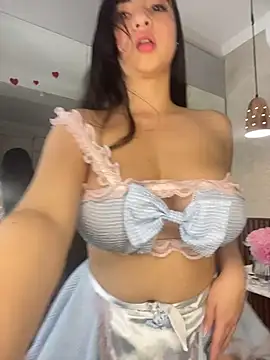 Snapshot of alisonnwalker2025 chatting on February 2026 01:22:02 PM alisonnwalker2025 online show from February 2026 01:22:02 PM