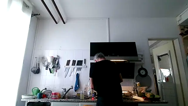 Berg Boy online show from February 2026 12:34:01 PM