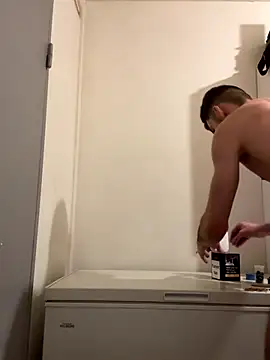 Hugo34bg online show from January 2026 03:43:01 AM