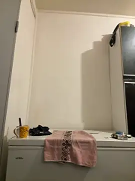 Hugo34bg online show from March 2026 01:24:02 AM