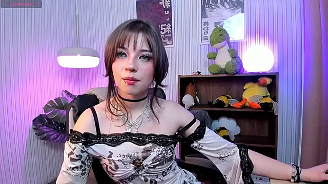 Miyuki wolf online show from October 2025 08:51:01 PM