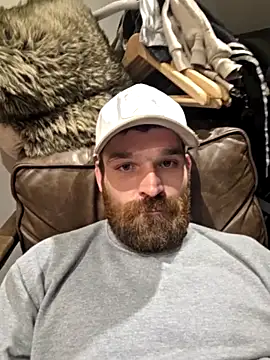 Snapshot of LKC94 chatting on November 2025 05:08:02 AM LKC94 online show from November 2025 05:08:02 AM