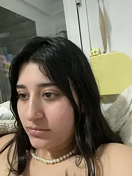 Snapshot of SashaLuss_ chatting on March 2025 10:31:02 PM SashaLuss online show from March 2025 10:31:02 PM