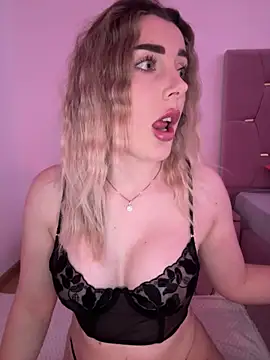 -IrisDiamond- online show from March 2026 02:56:01 PM