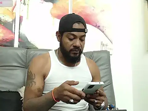 BladeFoxxx1 online show from November 2025 07:22:01 AM