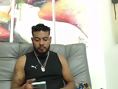 BladeFoxxx1 online show from November 2025 02:36:01 AM