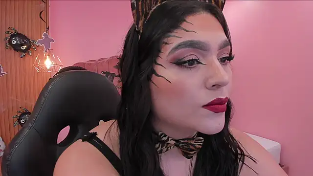 Snapshot of eva_sainnt chatting on October 2025 05:43:02 PM eva sainnt online show from October 2025 05:43:02 PM