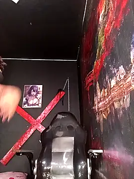 Tracy KS online show from December 2025 07:09:01 PM