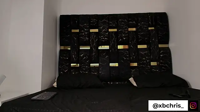 Snapshot of chris_blake__ chatting on September 2025 08:41:01 PM chris blake   online show from September 2025 08:41:01 PM