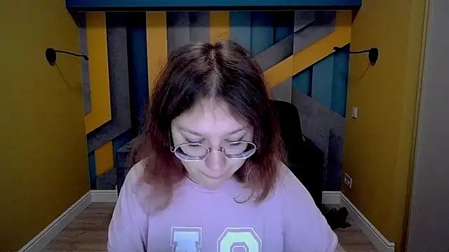 AngelinaLow online show from March 2025 06:31:01 AM