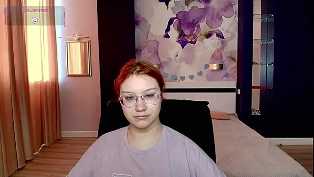 AngelinaLow online show from December 2025 12:23:02 PM