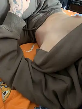 LexieB online show from October 2025 07:56:01 AM