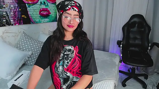 sophie-carter online show from February 2026 08:03:02 PM