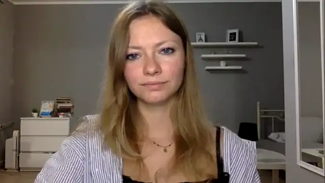 MillieShow online show from December 2025 06:26:01 PM