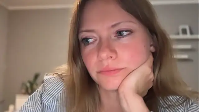 Snapshot of MillieShow chatting on July 2026 08:55:02 PM MillieShow online show from July 2026 08:55:02 PM