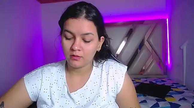 kriss sweetboobs10 online show from March 2025 12:28:01 PM