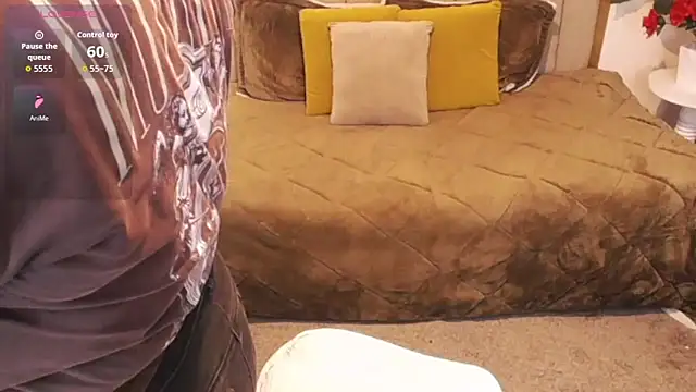 ailyn maury online show from February 2026 01:33:02 PM