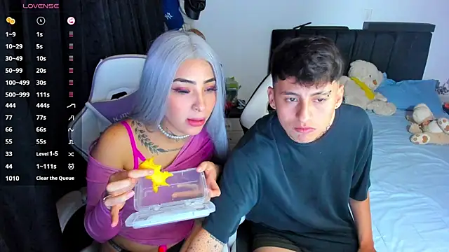 Snapshot of Alex_Sabrina chatting on March 2025 12:27:01 AM Alex Sabrina online show from March 2025 12:27:01 AM