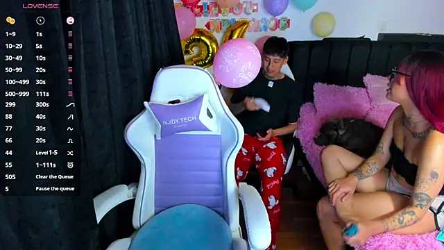 Snapshot of Alex_Sabrina chatting on March 2025 12:04:02 AM Alex Sabrina online show from March 2025 12:04:02 AM