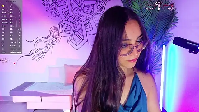 Emmi Roberts online show from March 2026 10:31:02 PM